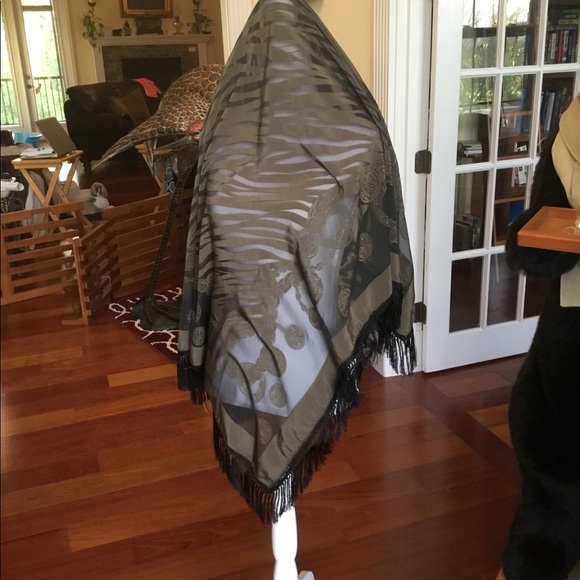 A magnificent lady shawl - Picture 2 of 6